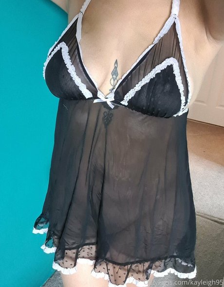 kayleigh95 beautiful model archive