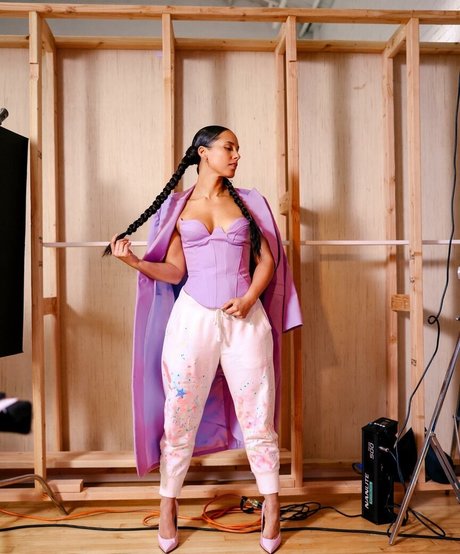 Alicia Keys high quality star pic