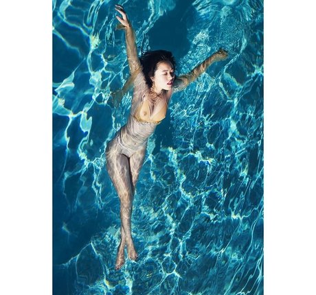 female popular onlyfans hot img