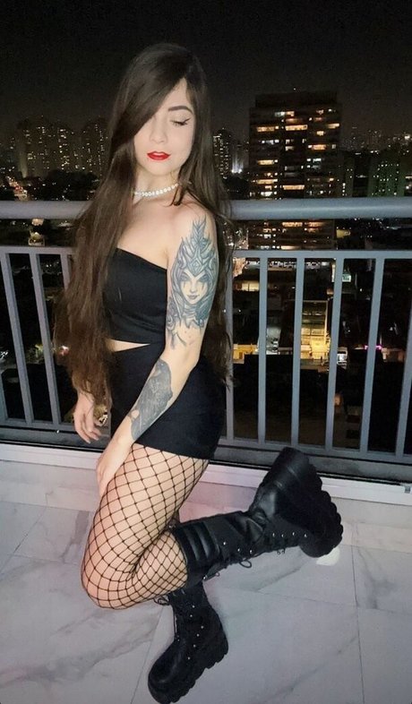 Nicole Diretora sexy model galleries