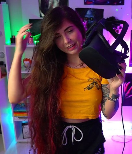 Nicole Diretora star hot photo