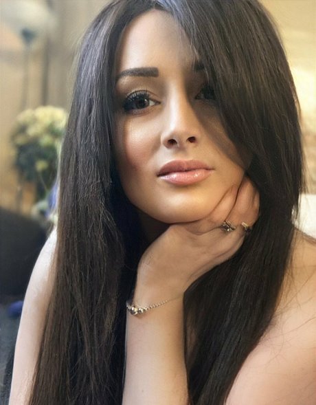 Always Horny porn model image