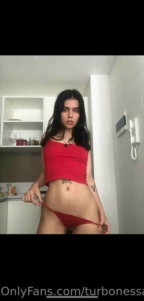 turbonessa model beautiful pictures