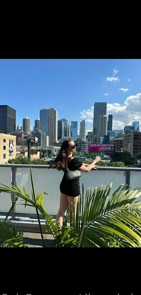 milf glasses onlyfans free sex pic