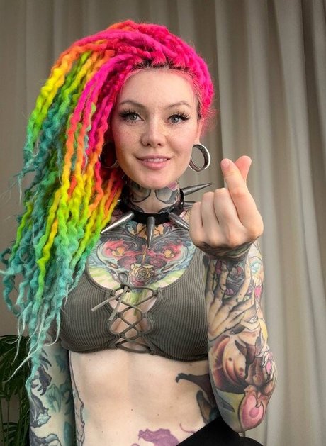 snegga vinni star erotic photos