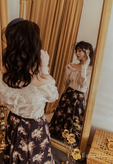 Saika Kawakita erotic pornstar photos