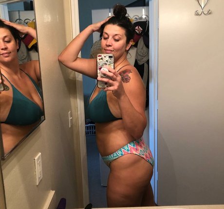 tallnerdywoman model nudes picture