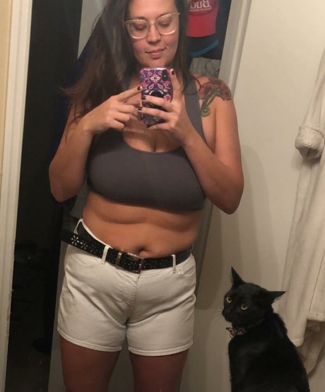 tallnerdywoman star nude pictures