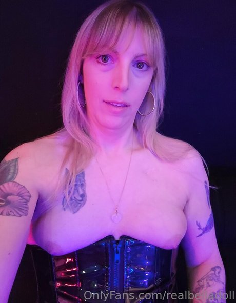 huge tits milf onlyfans free naked photo