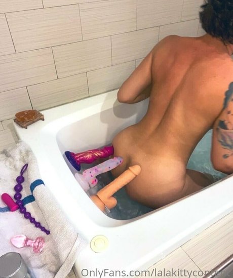 lalakittycontent free model pics