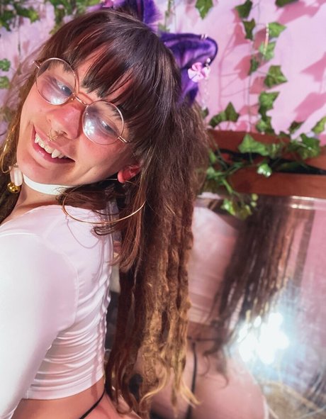 lindssforfree model nudes img