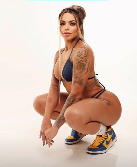 Eduarda Souza star adult galleries