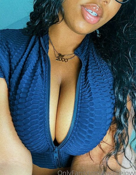 baddiejoyy art actress images