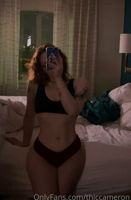 thiccameron nude model photos