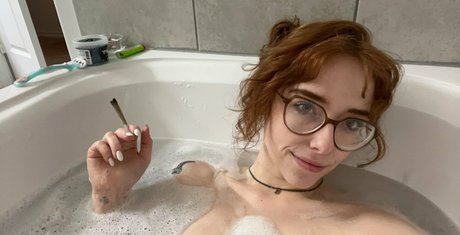 thiccameron star erotic gallery