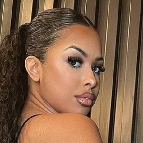 Amira Khalil top star galleries