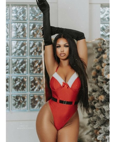 Amira Khalil model exclusive archive