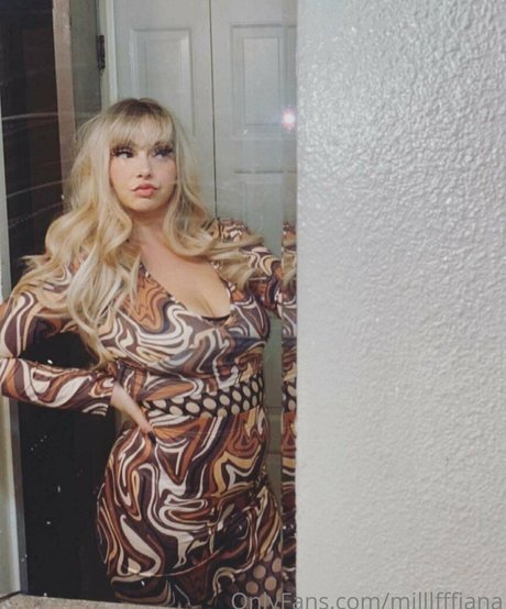 milllfffiana top star pics