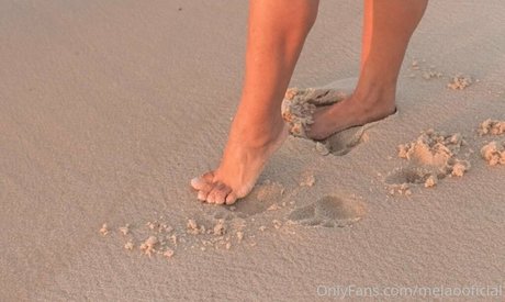 melaooficial hot actress pics