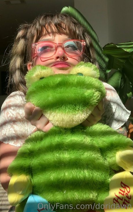 doridawn model exclusive img