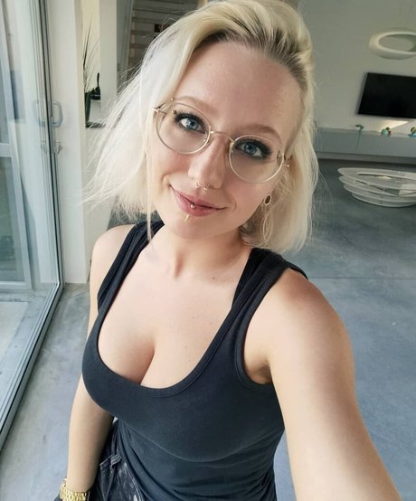 Methvespertine star art pictures