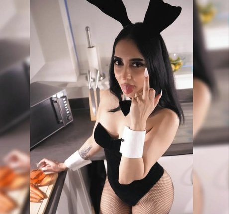 asian shemale onlyfans sexy nudes photo