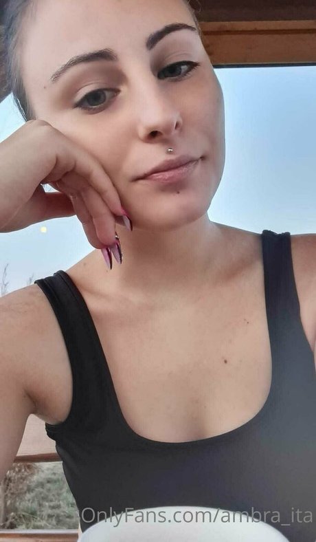 ambra ita00 pornstar beautiful picture