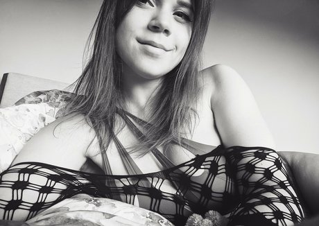 fat girls onlyfans beautiful naked pic