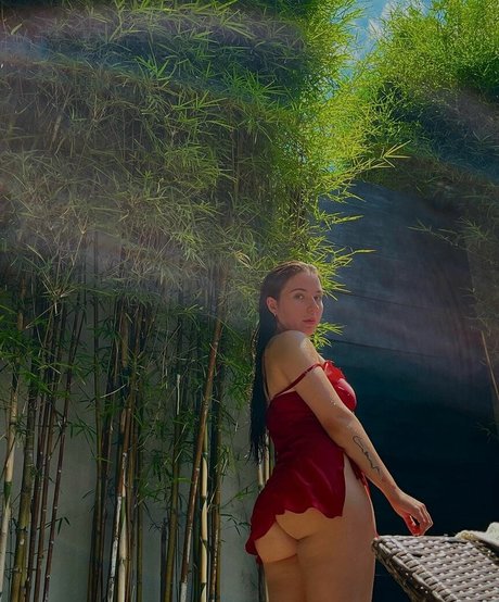 Maddy Woodroff star sexy archive