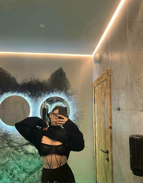 jadiethebaddie naked star img