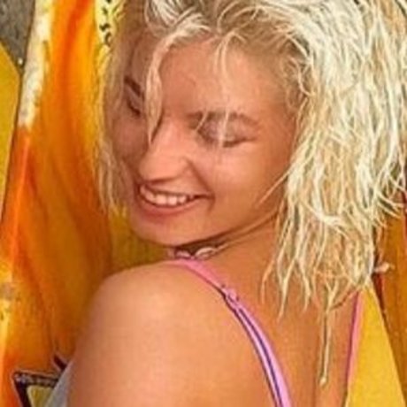 Karina Martins model beautiful pics