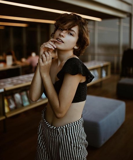 Karina Martins xxx actress gallery