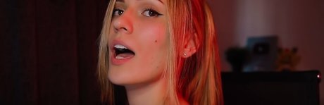 Sirius Eyes ASMR model nudes photo