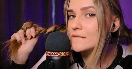 Sirius Eyes ASMR star nudes archive