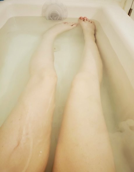 futchgod pretty actress gallery