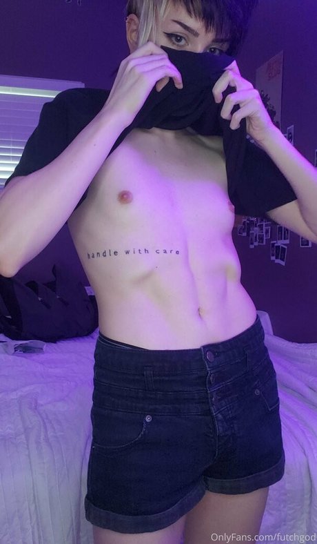 futchgod model nice pic