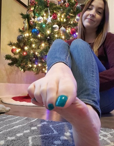 sloan paws sex model photos