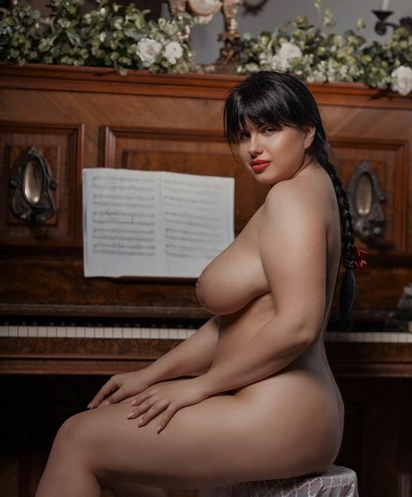 Dasha Dashany sex star images