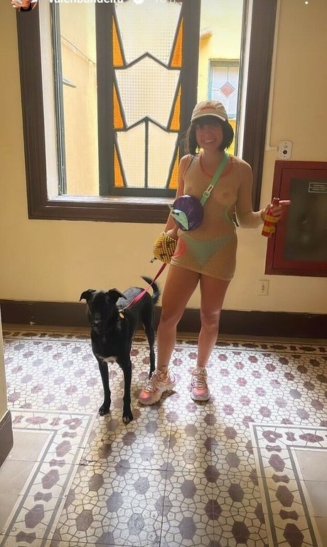 tiny onlyfans sexy nude picture