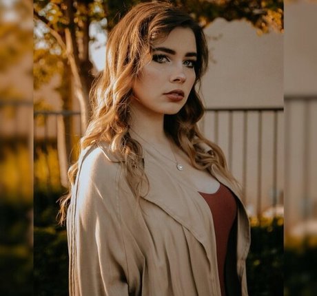 Justseum star nudes archive