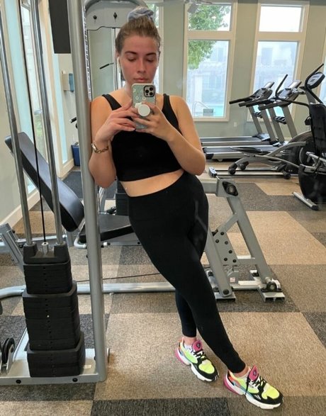 Justseum free model pic