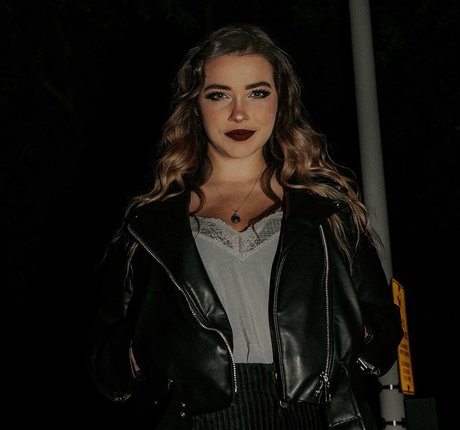 Justseum pornstar galleries