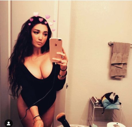 SukeshaRay free model image