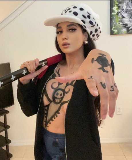 SukeshaRay star sexy photos