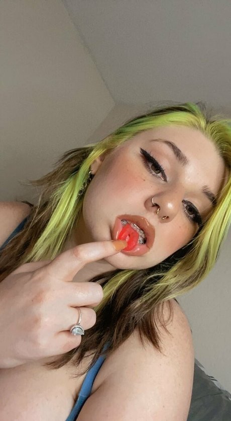 extreme onlyfans hot porn images