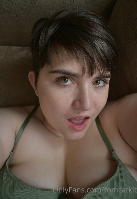 tomcatkit nudes model gallery