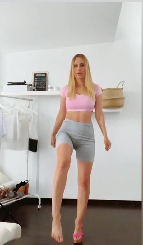 18 asian onlyfans hot naked picture