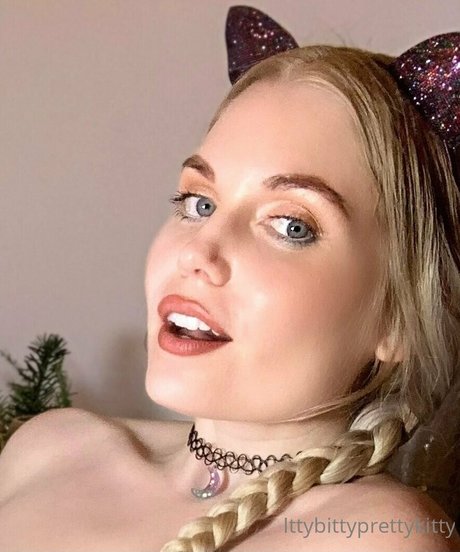 skinny asian onlyfans free porn img