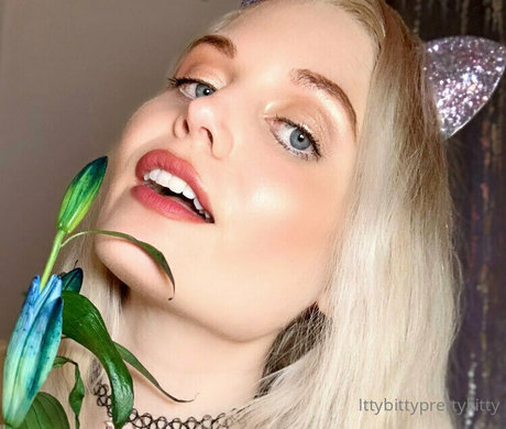 asian girlfriend onlyfans porno photos