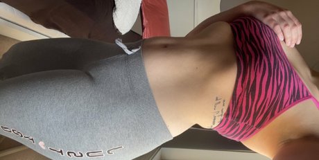 tacowhore pretty model archive